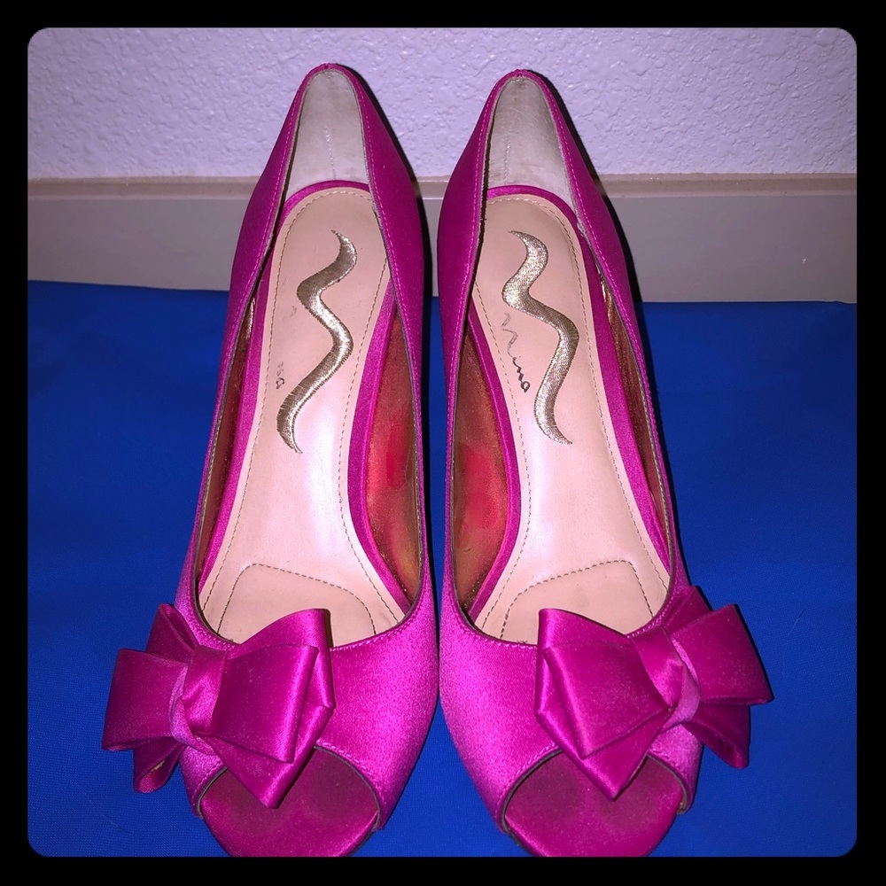 Nina pink high heels